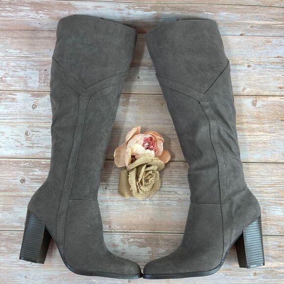 JOURNEE COLLECTION Women's Grey Kyllie Boots 8.5M - Picture 1 of 8